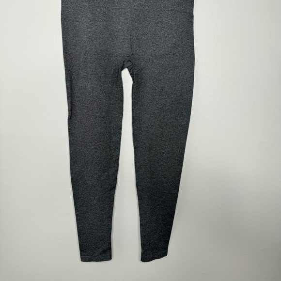 Spanx grey look at me now seamless leggings 2X - Picture 3 of 6